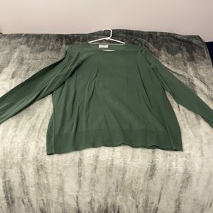 Long sleeve lightweight sweater